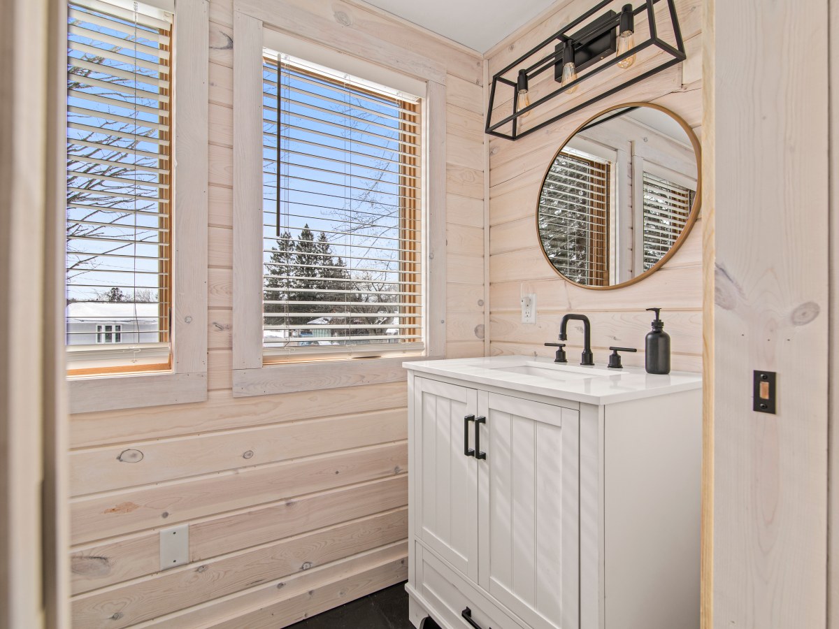 How to Whitewash Tongue & Groove&nbsp;Pine